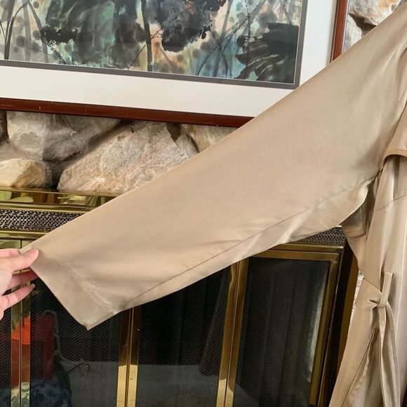 Badgley Mischka trench coat - Picture 6 of 16